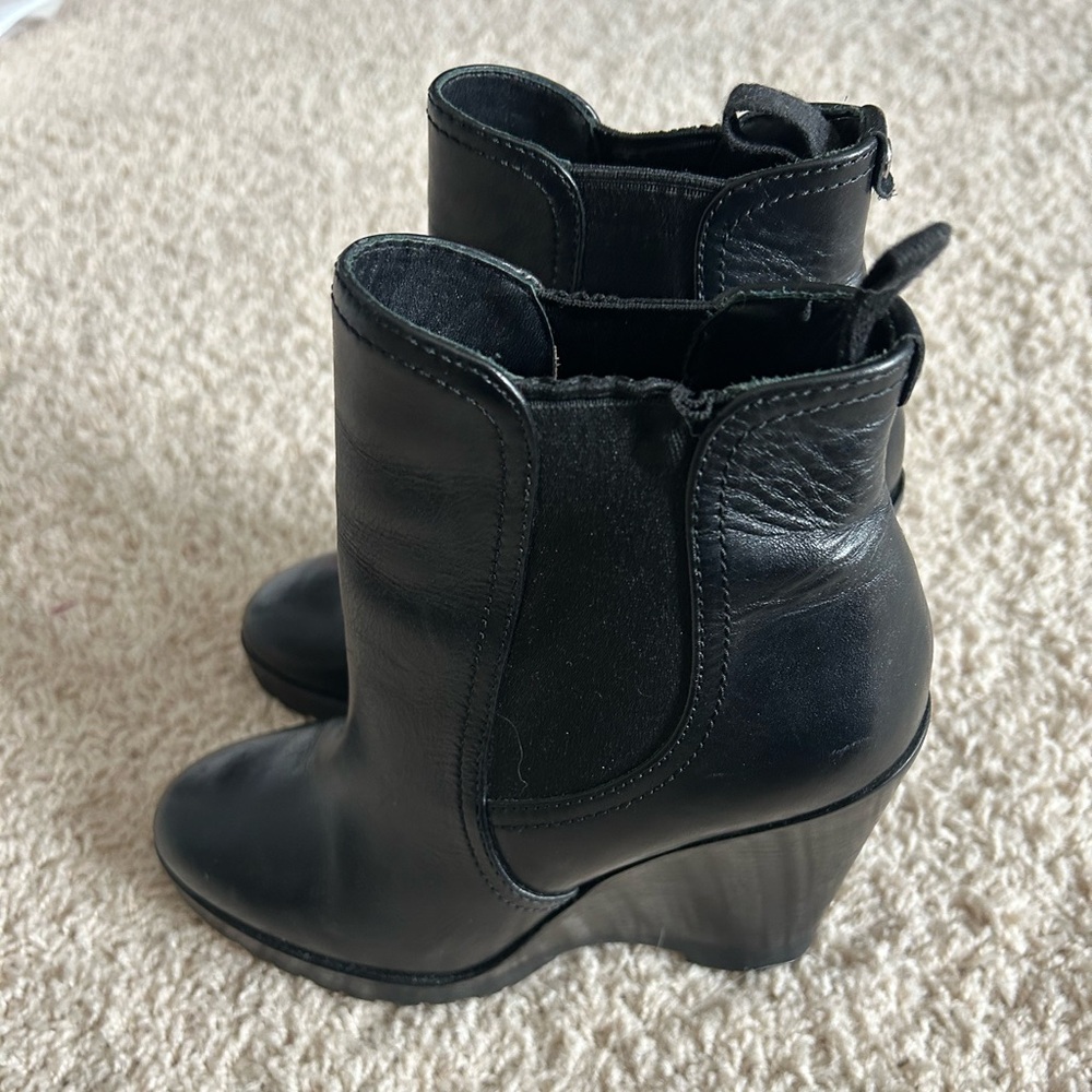 Michael Kors 6.5 heeled boots